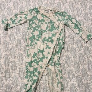 Jessica Simpson Green and White Kids Pajama Set